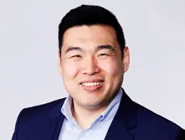 Thomas Park, vice-président, Soutien à l'exploitation et stratégie