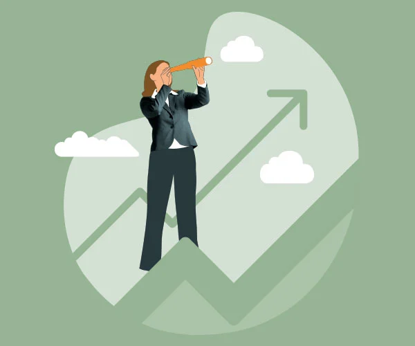 femme au sommet de la montagne regardant à travers une perspective monoculaire et économique