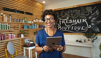 Un investissement technologique rentable pour cette propriétaire de salon de coiffure de Winnipeg