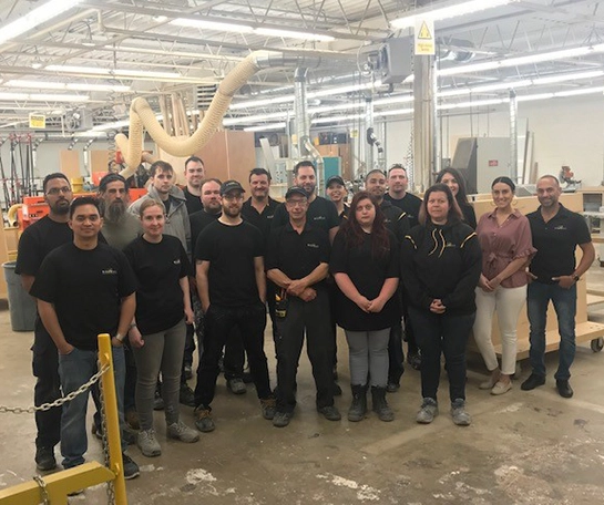 Membres d'équipe chez Rocpal Custom Cabinets and Woodworking Ltd.