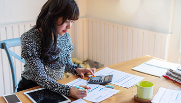 asian woman accounting action