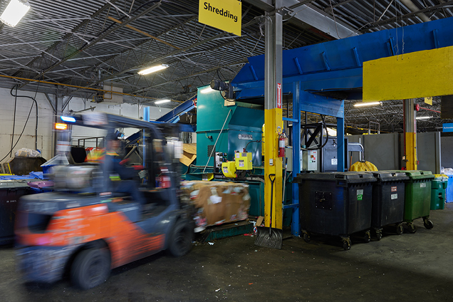 Forklift truck on the move at Recycling Alternative